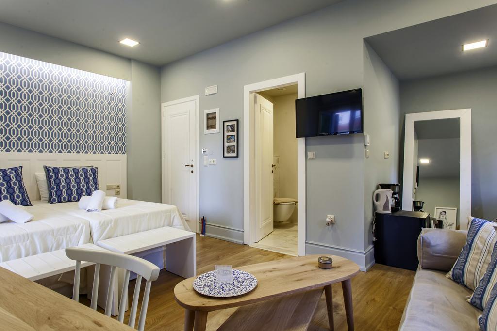 Candia Studios & Rooms Εξωτερικό φωτογραφία